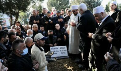 Büyükçekmece Belediye Başkanı Hasan Akgün’ün acı günü: Ağabeyi son yolculuğuna uğurlandı