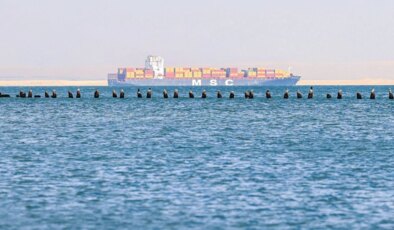 Shell, Kızıldeniz üzerinden yapılan sevkiyatları askıya aldı