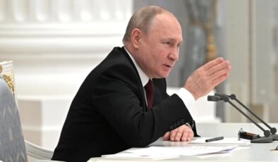 Putin: Biden’ın küfürleri, neden Trump yerine tercih ettiğimizin ispatı